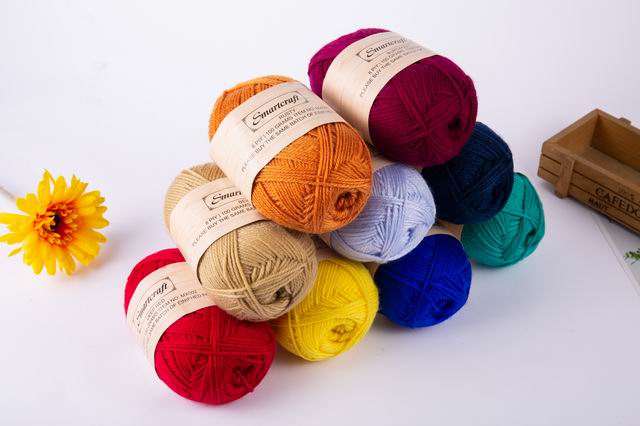 High Quality Hand Woven Knitting Acrylic Yarn In Bulk